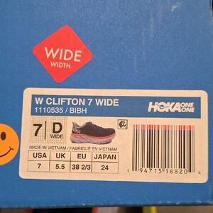 Hoka Clifton 7 Wide in Navy and Pink/orange